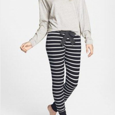 Women’s Top-Bottom Set