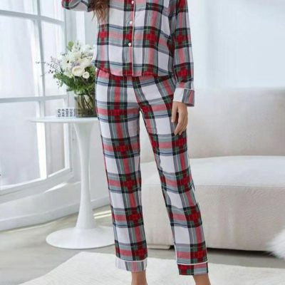 Women’s Top-Bottom Set
